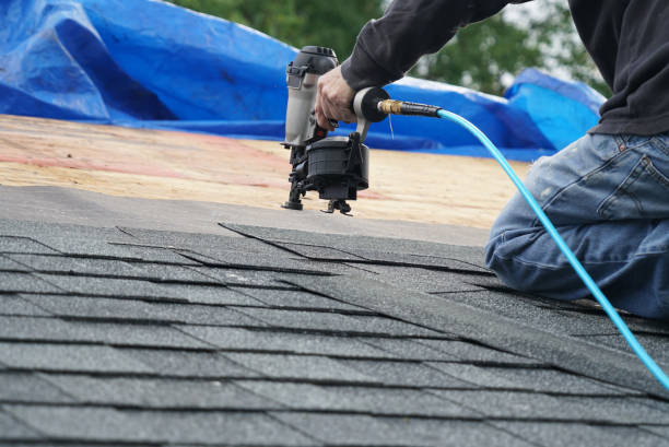 Best Commercial Roofing Services  in Jeanerette, LA